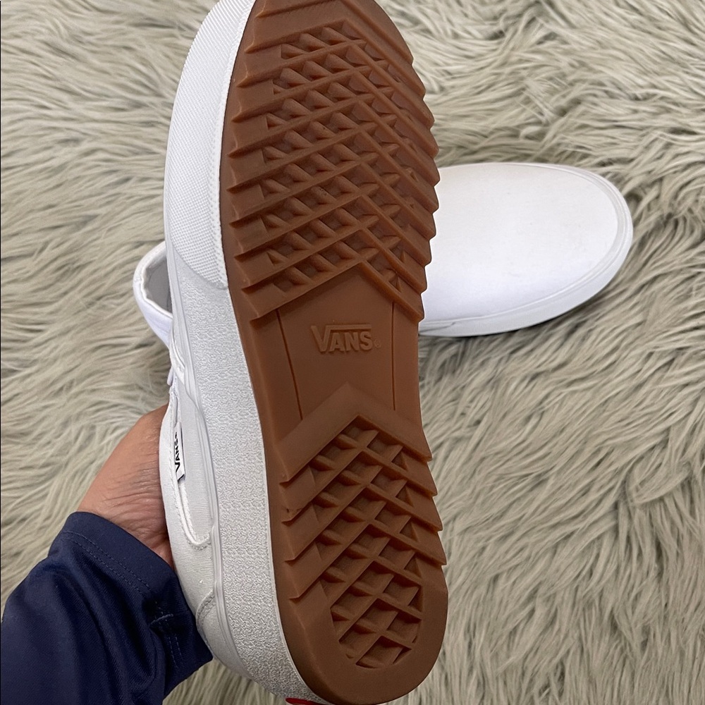 Vans Classic White Platform Slip-Ons - Picture 6 of 8